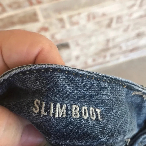 American Eagle Distressed Slim Boot Low Rise Stretch Jeans - Picture 10 of 14